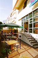Hotel East West