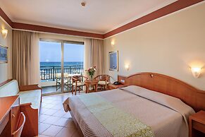 Hydramis Palace Beach Resort
