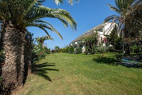 Hydramis Palace Beach Resort