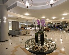 Hydramis Palace Beach Resort