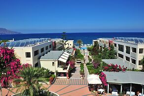Hydramis Palace Beach Resort