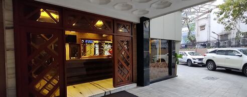 Hotel Metro Palace