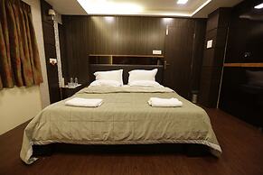 Hotel Metro Palace
