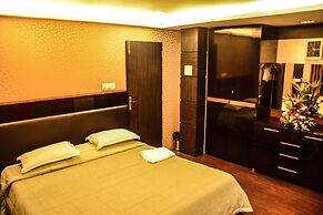 Hotel Metro Palace