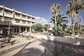 Tylissos Beach Hotel - Adults Only
