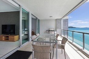 Peninsula Airlie Beach