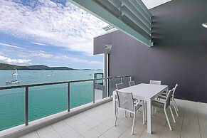 Peninsula Airlie Beach