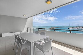 Peninsula Airlie Beach