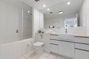 Peninsula Airlie Beach