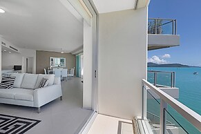 Peninsula Airlie Beach