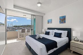 Peninsula Airlie Beach