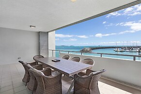 Peninsula Airlie Beach