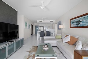 Peninsula Airlie Beach