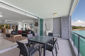 Peninsula Airlie Beach