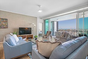 Peninsula Airlie Beach