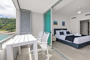 Peninsula Airlie Beach