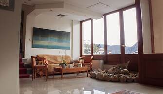 Art Pythia Hotel