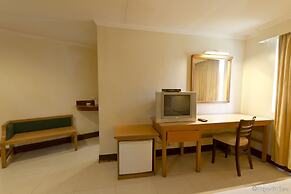 W Express Hotel