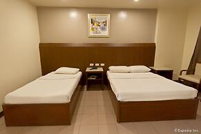 W Express Hotel