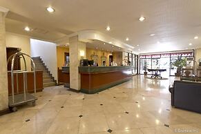 W Express Hotel