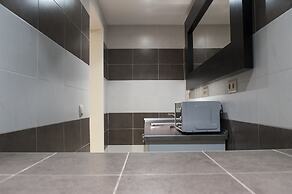 THC Gran Via Hostel