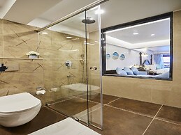 Sea Queen Beach Resort and Spa