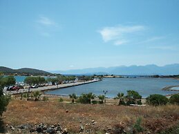 Elounda Sunrise Apartments