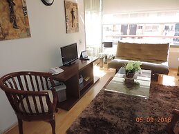 At Home Roger de Flor