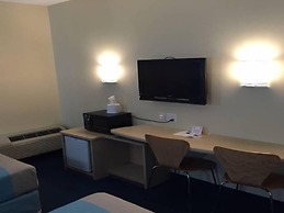 Super 8 by Wyndham Estevan