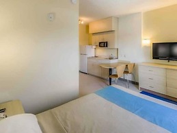 Super 8 by Wyndham Estevan