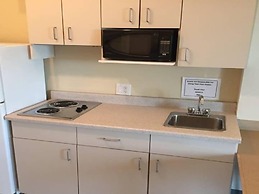 Super 8 by Wyndham Estevan