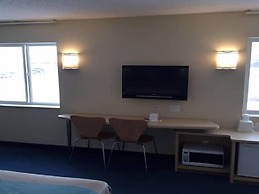 Super 8 by Wyndham Estevan