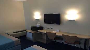Super 8 by Wyndham Estevan
