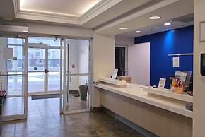 Super 8 by Wyndham Estevan