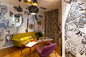 Hotel Crayon