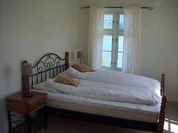 Dragsvik Fjordhotel
