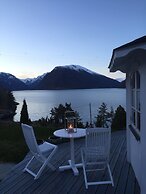 Dragsvik Fjordhotel