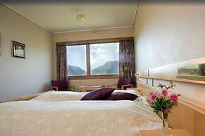Dragsvik Fjordhotel