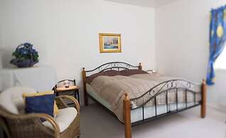 Dragsvik Fjordhotel