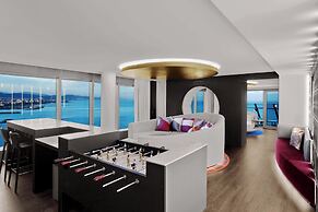 W Barcelona