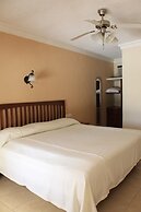Hotel Cabanas Maria del Mar