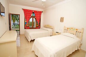 Hotel Cabanas Maria del Mar