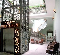 Puebla de Antaño Hotel