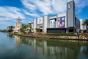 Aria Apartments