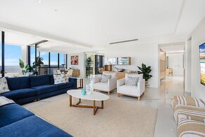Aria Apartments