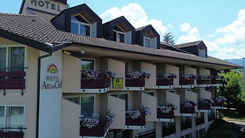 Logis Hôtel Arc en Ciel
