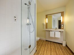 ibis Lille Lomme Centre