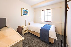 New Osaka Hotel
