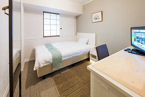New Osaka Hotel