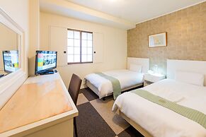 New Osaka Hotel